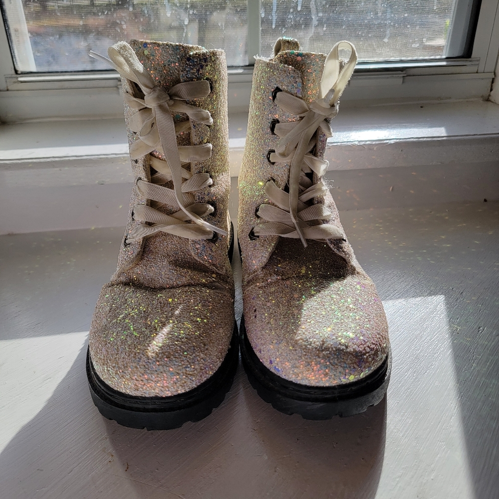 Blue Suede Shoes Sparkly Boots📌 FINAL PRICE